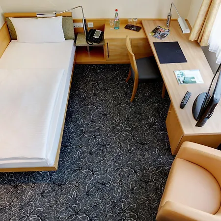 아바쿠스 티어파크 4* 베를린