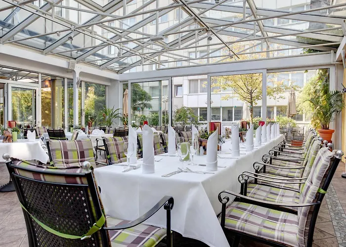 فندق Abacus Tierpark 4*