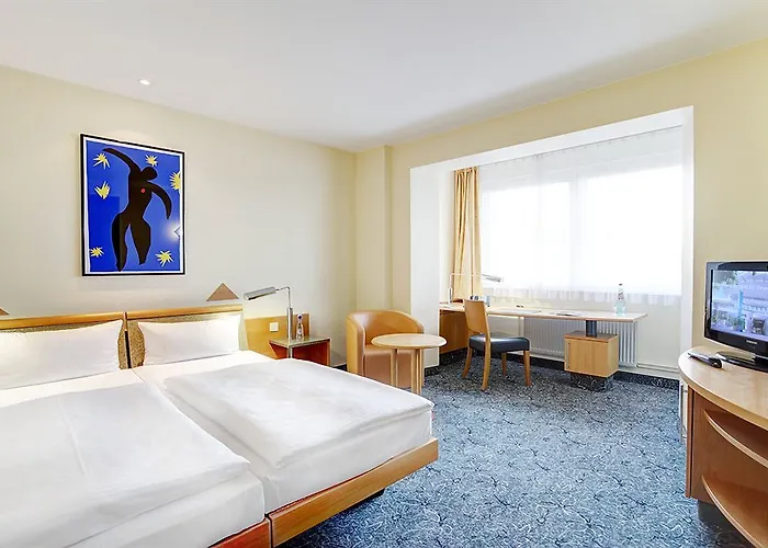 Abacus Tierpark מלון 4*