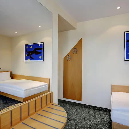 Abacus Tierpark 4* ברלין