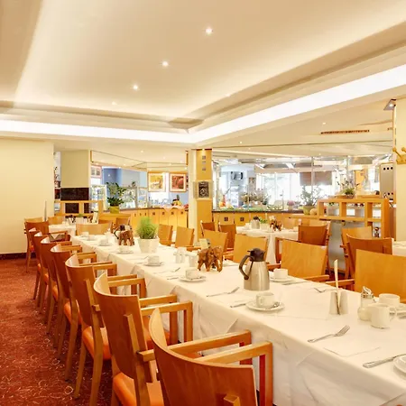 Abacus Tierpark 4* ברלין